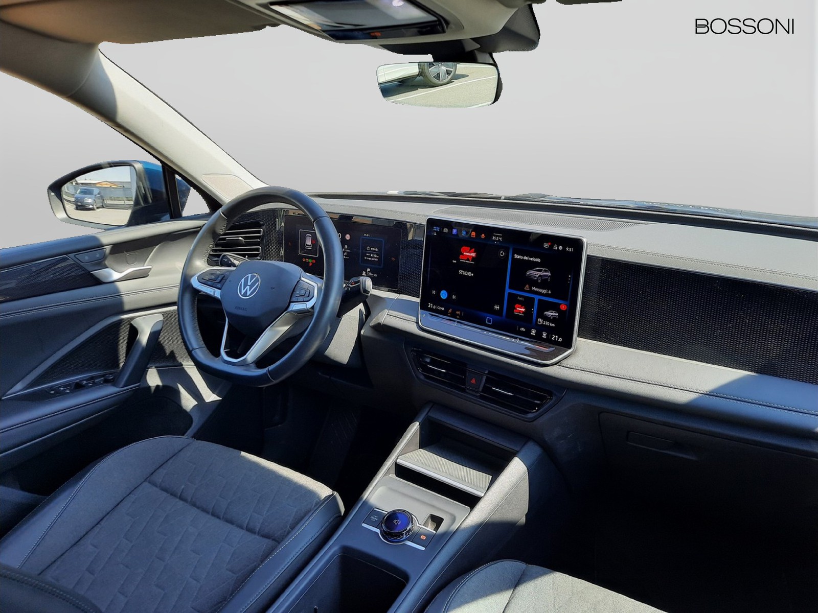 6 - Volkswagen Tiguan 2.0 tdi scr 150cv life dsg