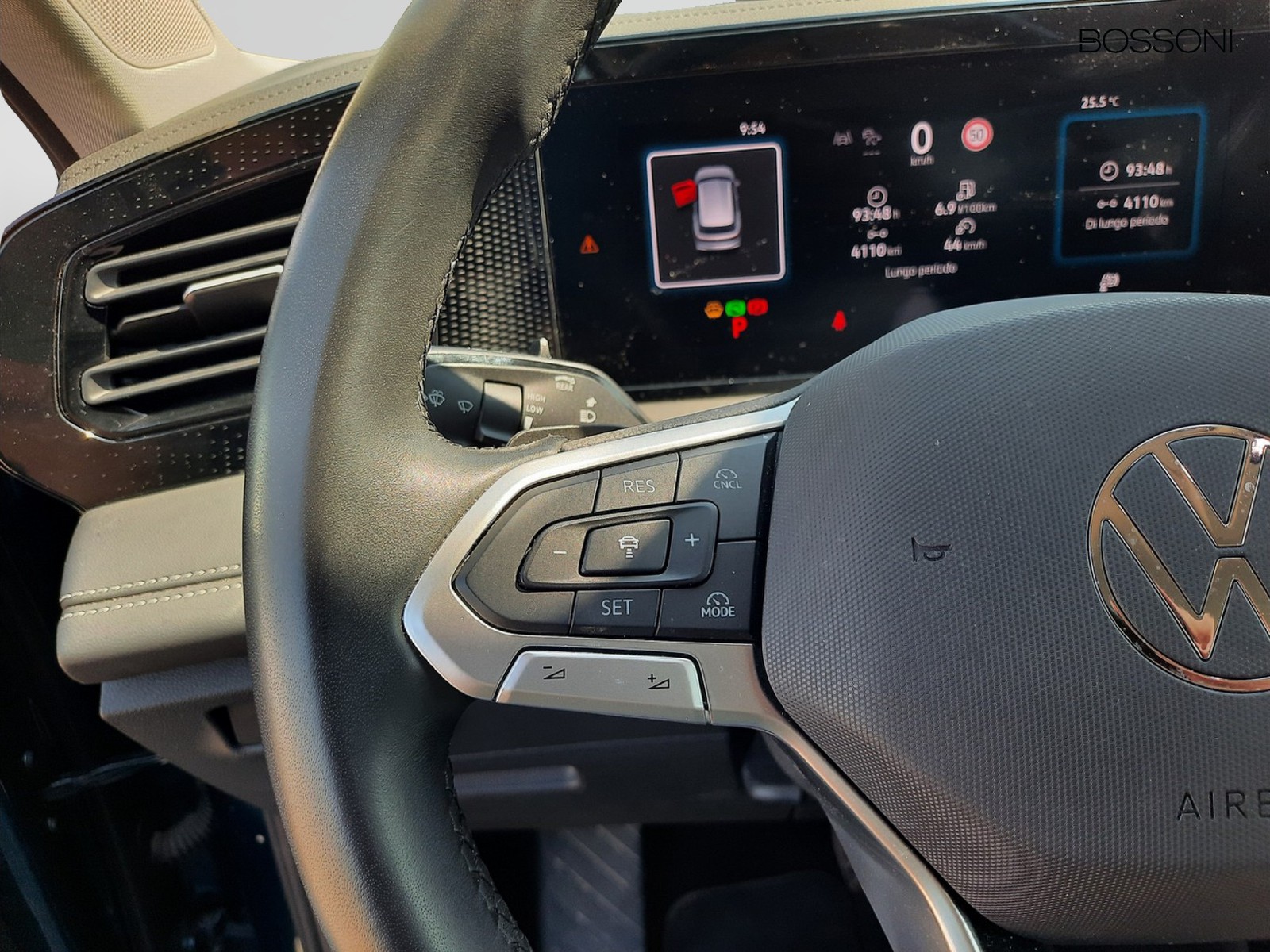 17 - Volkswagen Tiguan 2.0 tdi scr 150cv life dsg