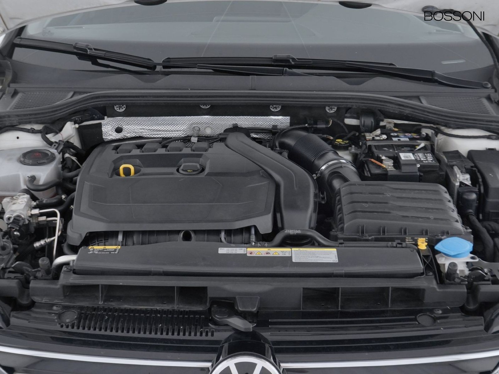 11 - Volkswagen Golf 1.5 tgi 130cv life