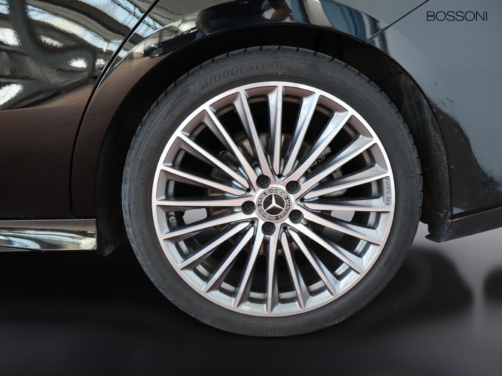 4 - Mercedes CLA shooting brake 200 d amg line advanced plus 8g-dct