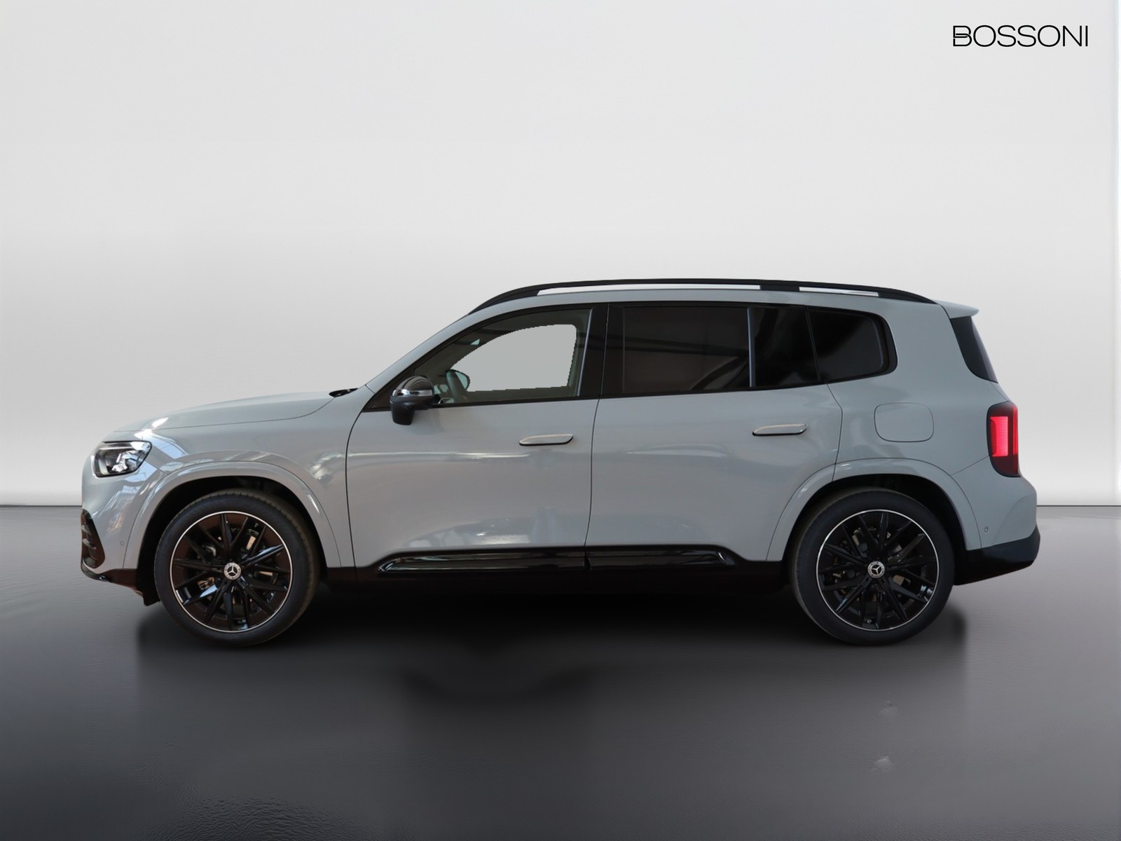 3 - Mercedes GLB 200 advanced plus 4matic 8g-edct