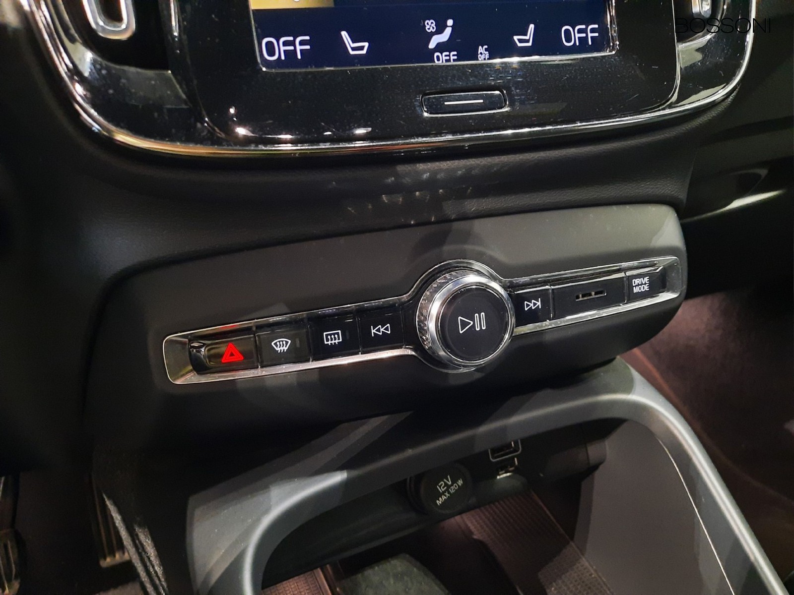 15 - Volvo XC40 1.5 t5 recharge plug-in-hybrid ultimate bright automatico