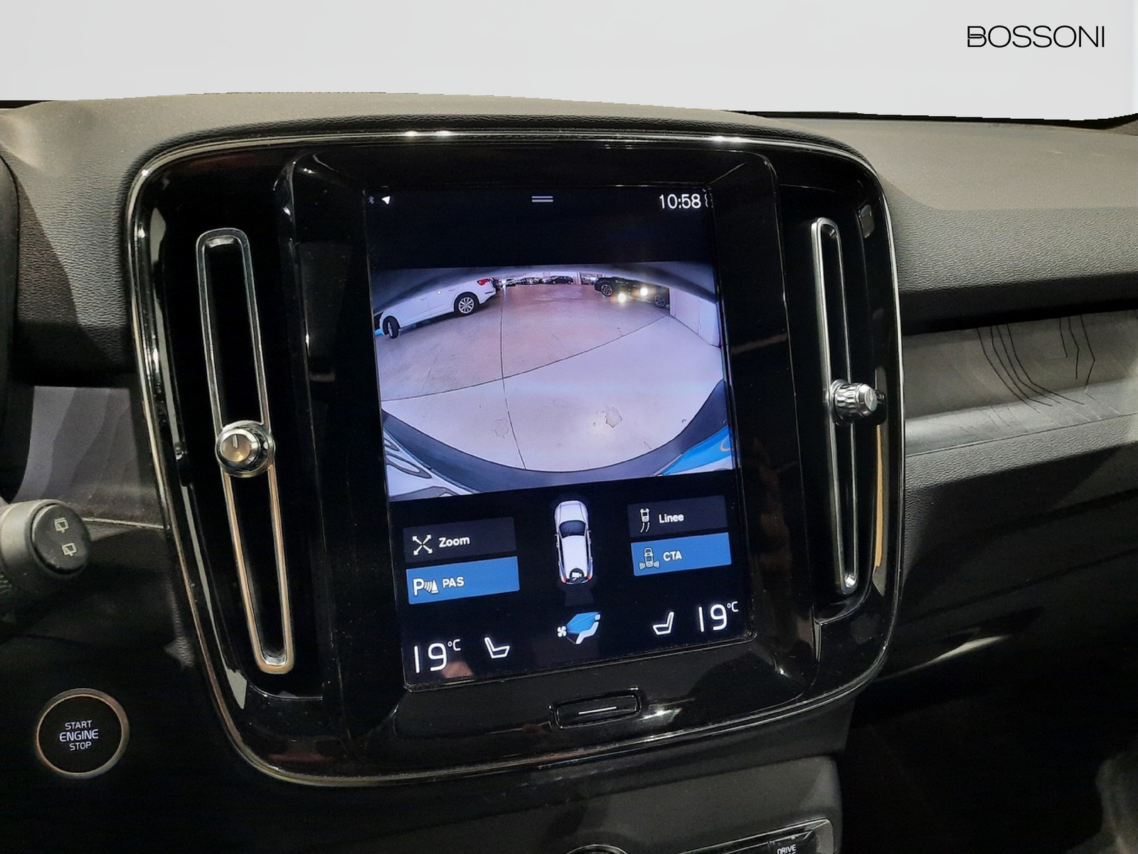 17 - Volvo XC40 1.5 t5 recharge plug-in-hybrid ultimate bright automatico