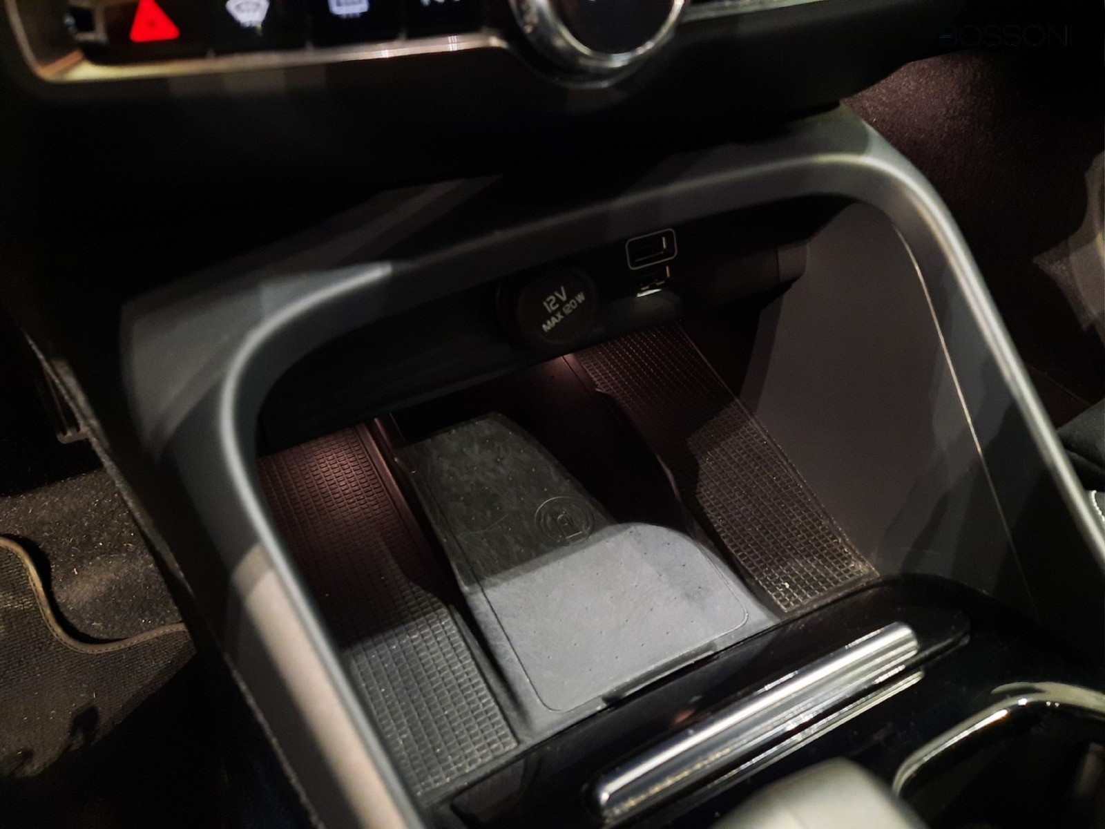 21 - Volvo XC40 1.5 t5 recharge plug-in-hybrid ultimate bright automatico