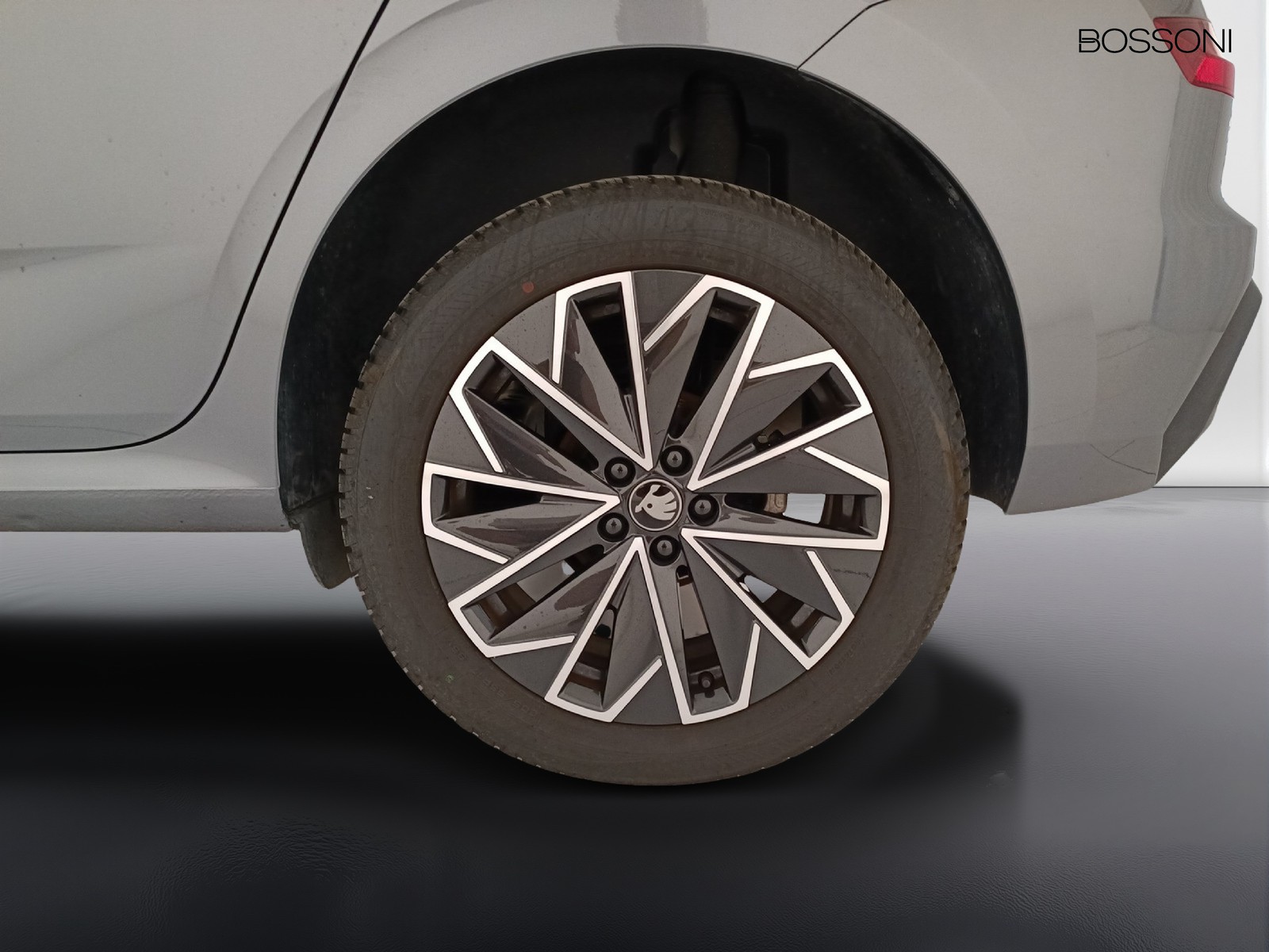 26 - Skoda Kamiq 1.0 tsi 115cv black dots dsg