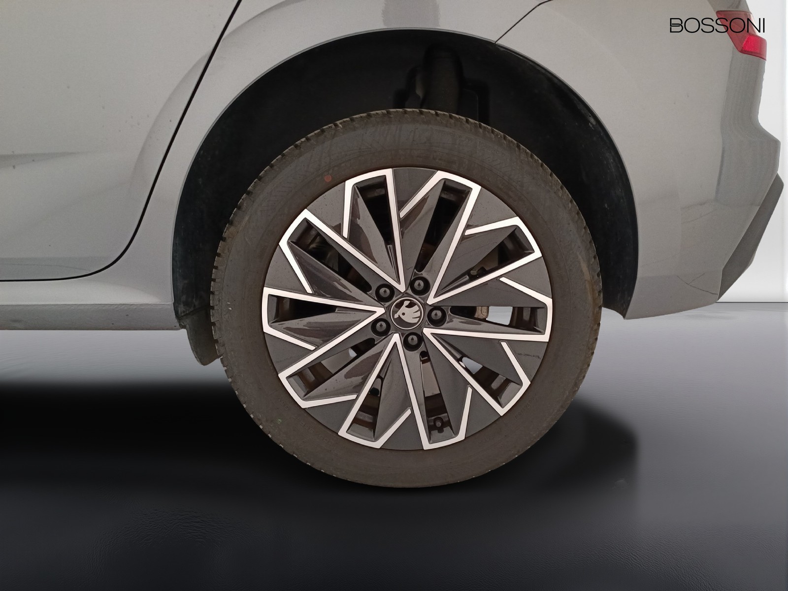 26 - Skoda Kamiq 1.5 tsi act 150cv 130 edition dsg