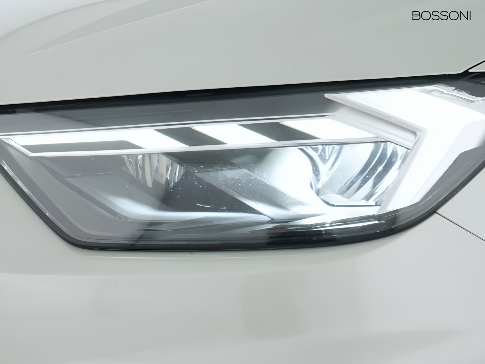6 - Audi A1 sportback 30 1.0 tfsi 116cv s line edition s tronic