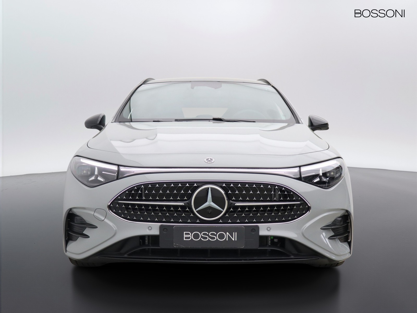 2 - Mercedes CLA shooting brake 220 premium 4matic auto