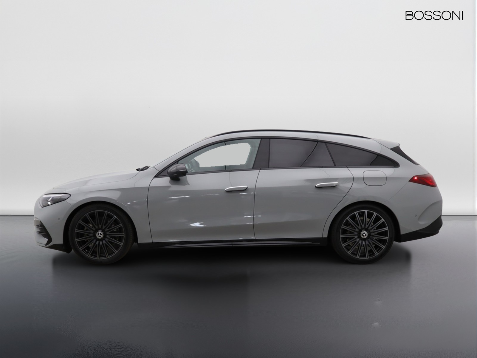 3 - Mercedes CLA shooting brake 220 premium 4matic auto