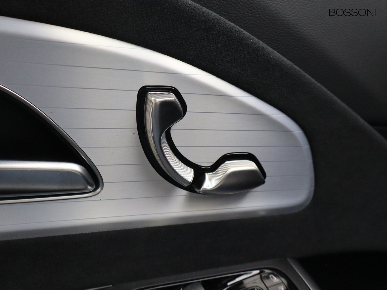 15 - Mercedes CLA shooting brake 220 premium 4matic auto