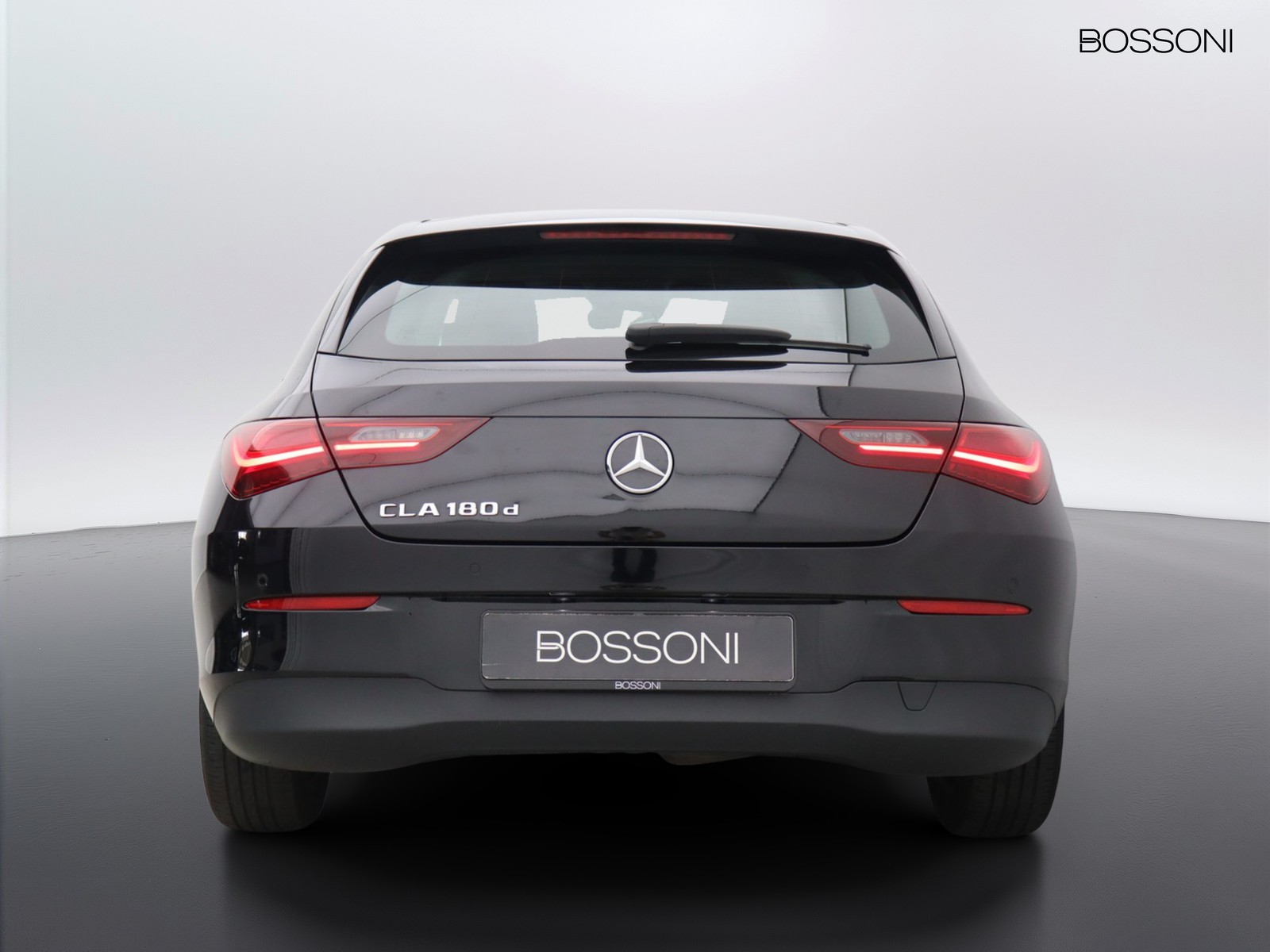 6 - Mercedes CLA shooting brake 180 d advanced 8g-dct