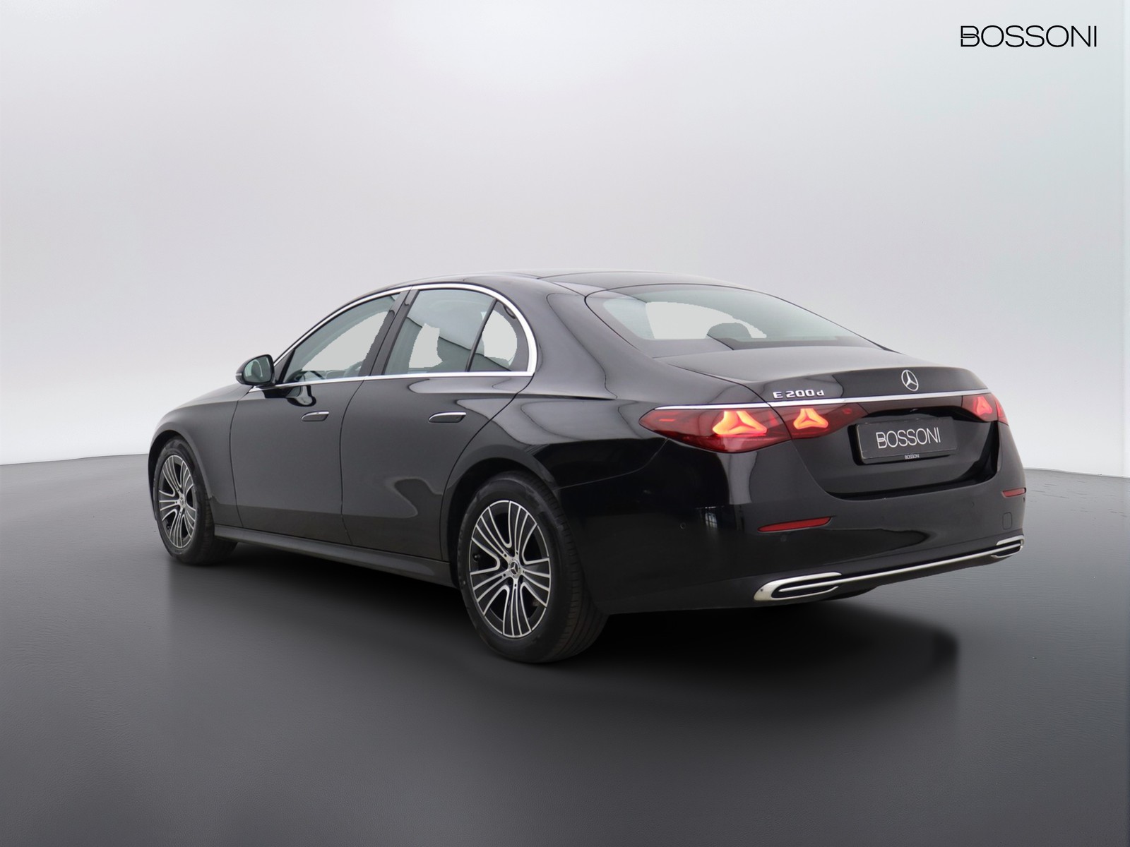 5 - Mercedes Classe E berlina 200 d advanced 9g-tronic