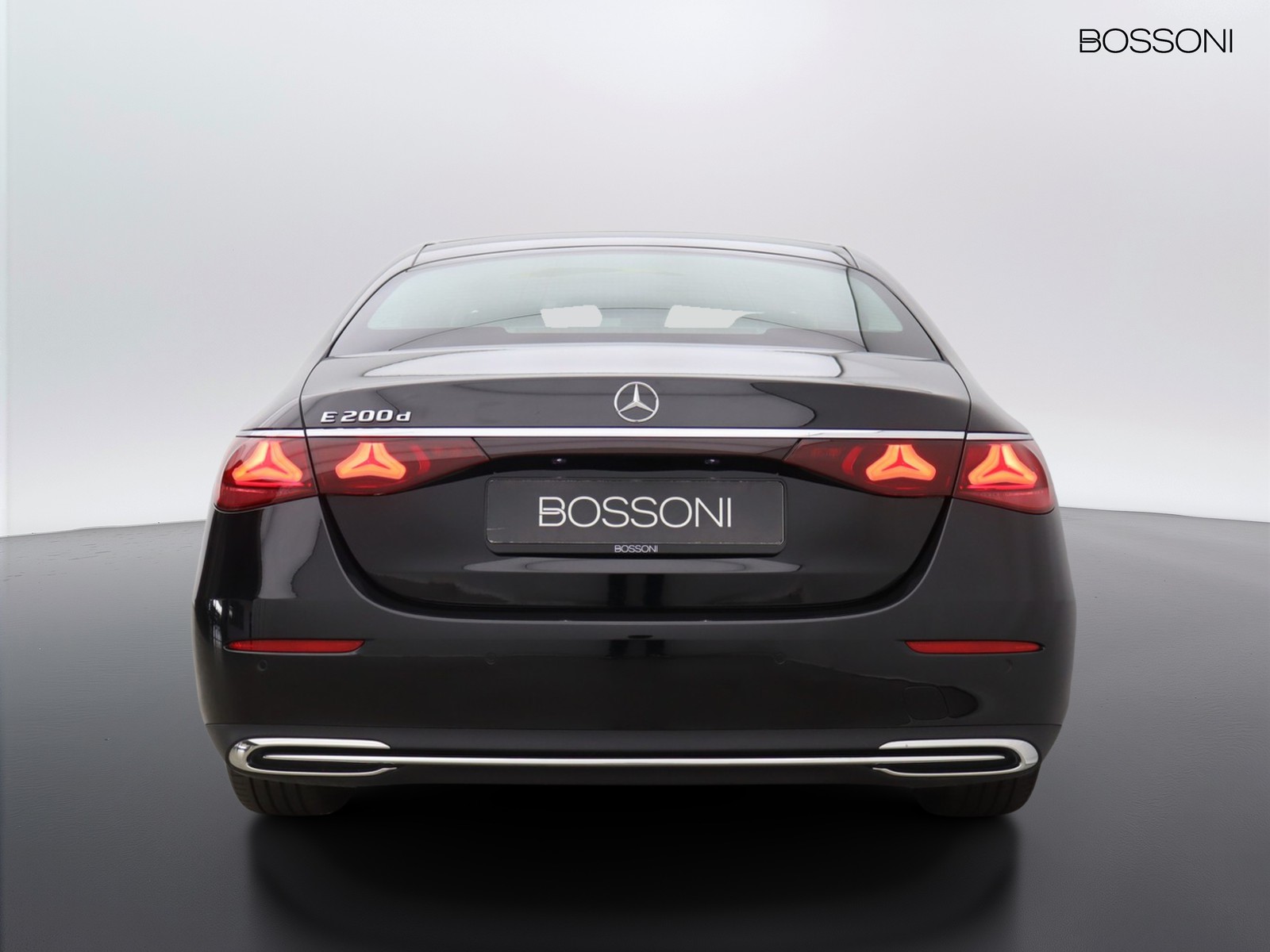 6 - Mercedes Classe E berlina 200 d advanced 9g-tronic