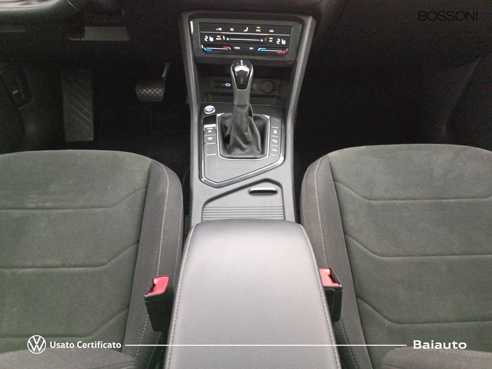 14 - Volkswagen Tiguan 2.0 tdi scr 150cv elegance dsg