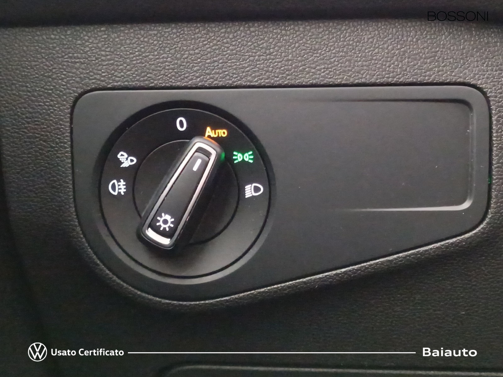 17 - Volkswagen Tiguan 2.0 tdi scr 150cv elegance dsg