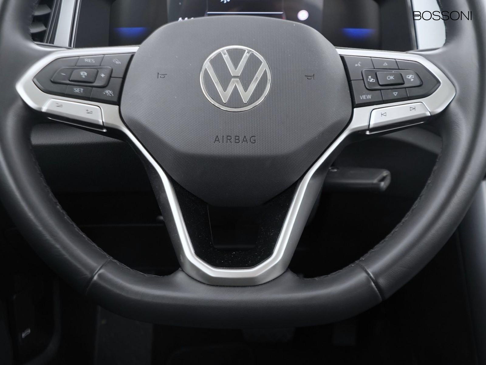 15 - Volkswagen T-Roc 2.0 tdi scr 150cv life dsg