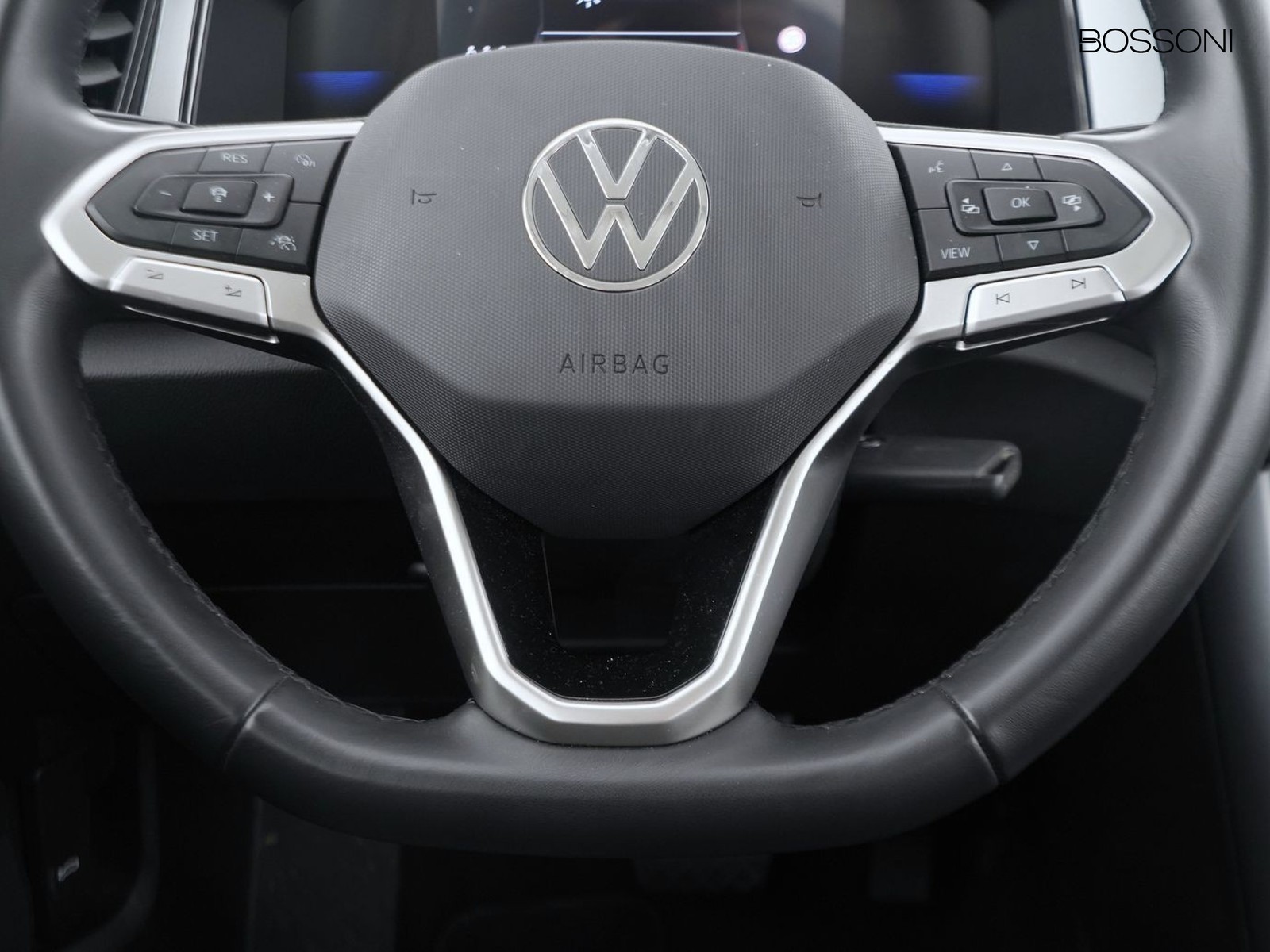 15 - Volkswagen T-Roc 2.0 tdi scr 150cv life dsg