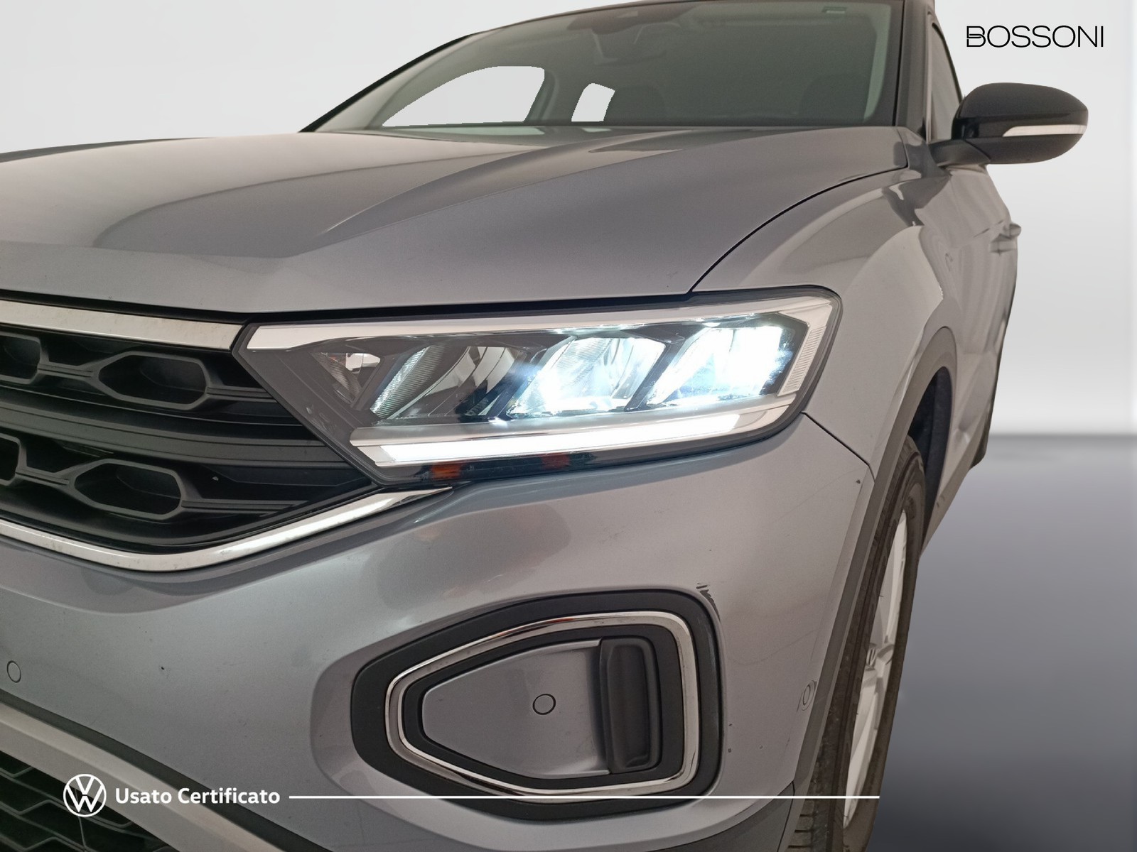 24 - Volkswagen T-Roc 2.0 tdi scr 150cv life dsg