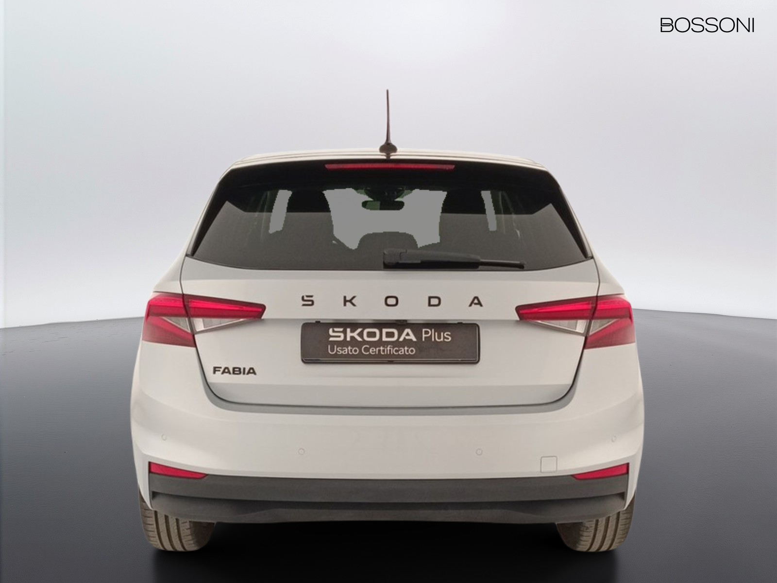 5 - Skoda Fabia 1.0 mpi 80cv selection