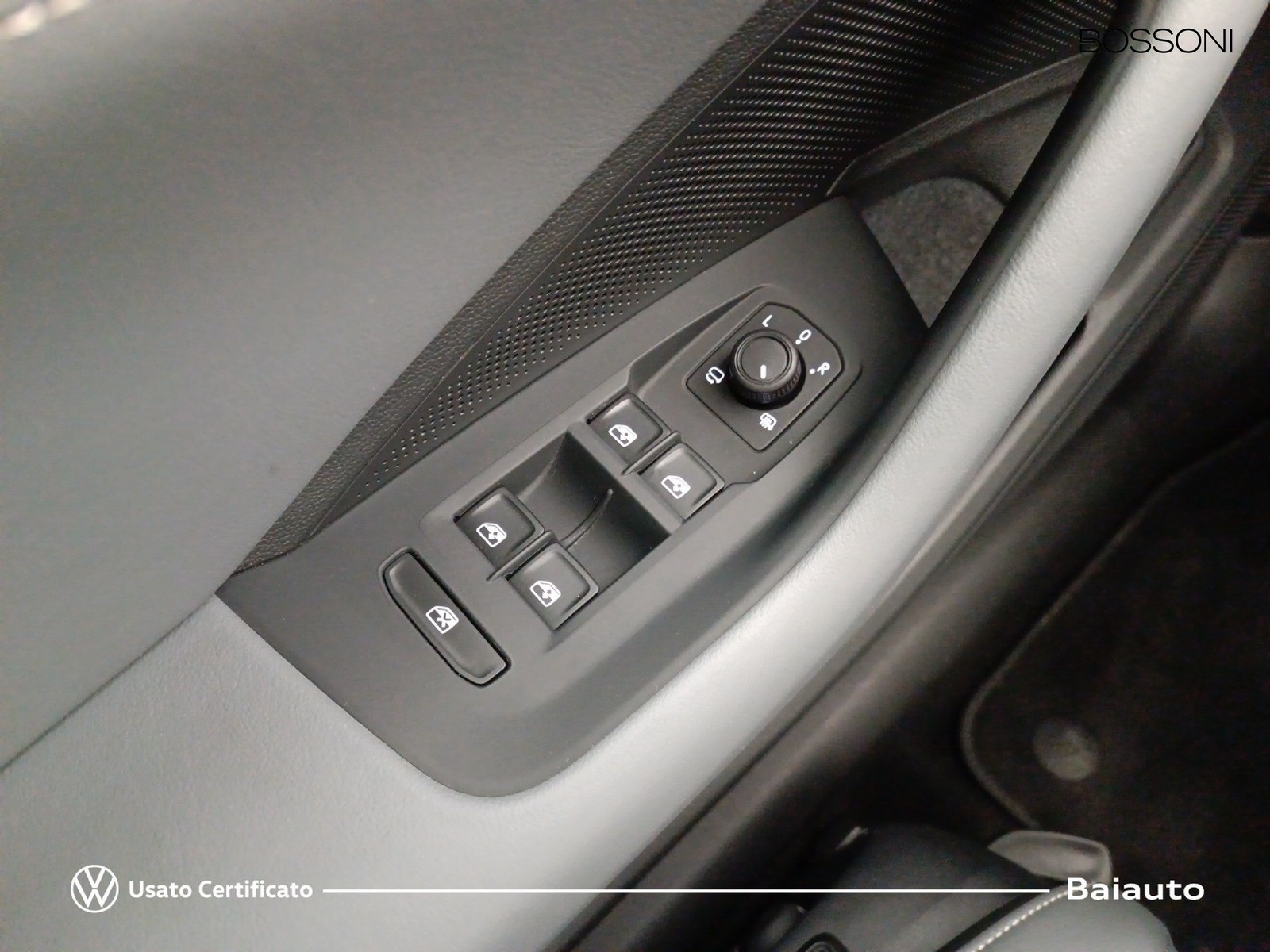 18 - Volkswagen Passat 2.0 tdi scr evo 150cv business dsg