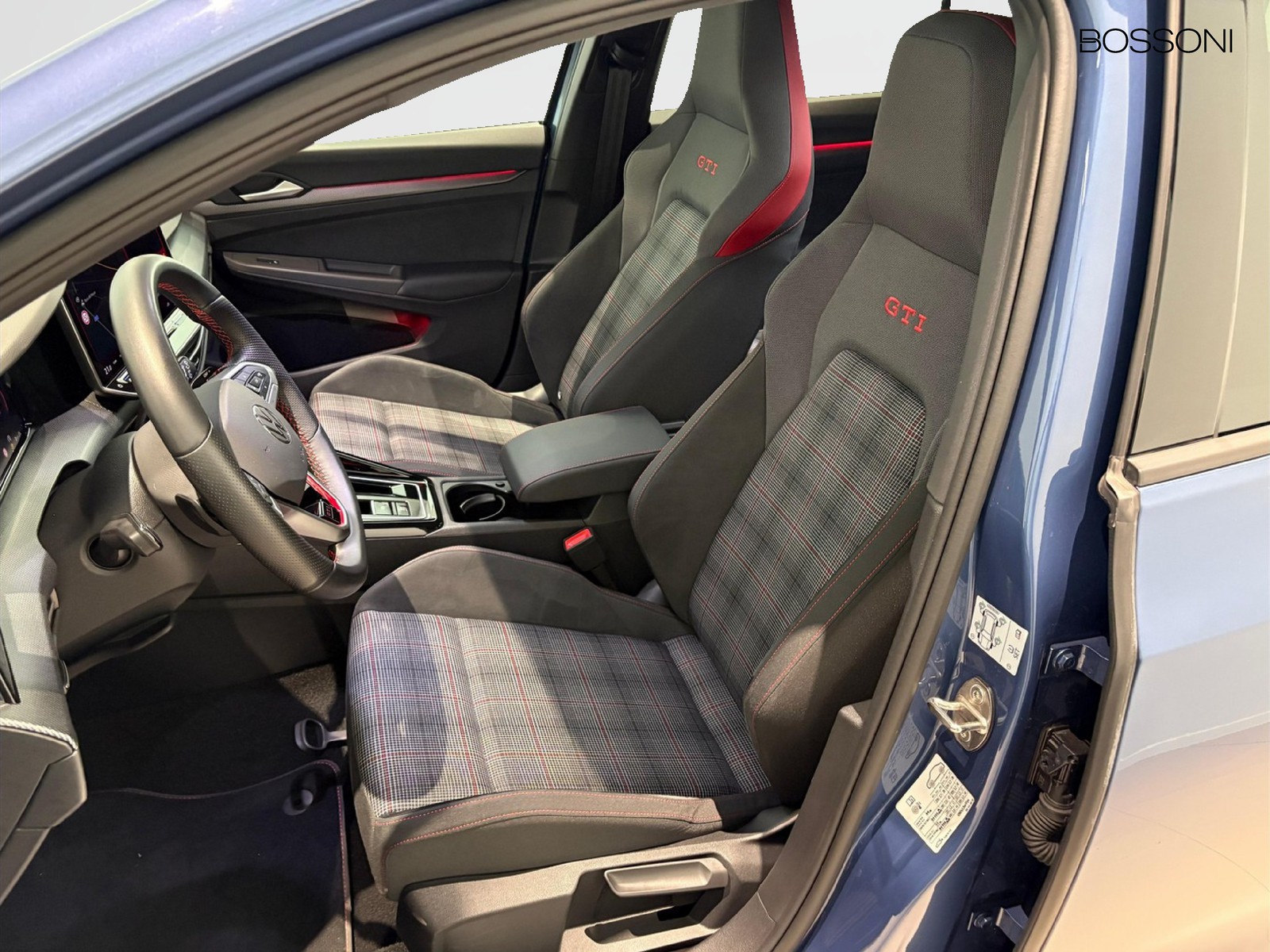 24 - Volkswagen Golf 2.0 tsi 265cv gti dsg