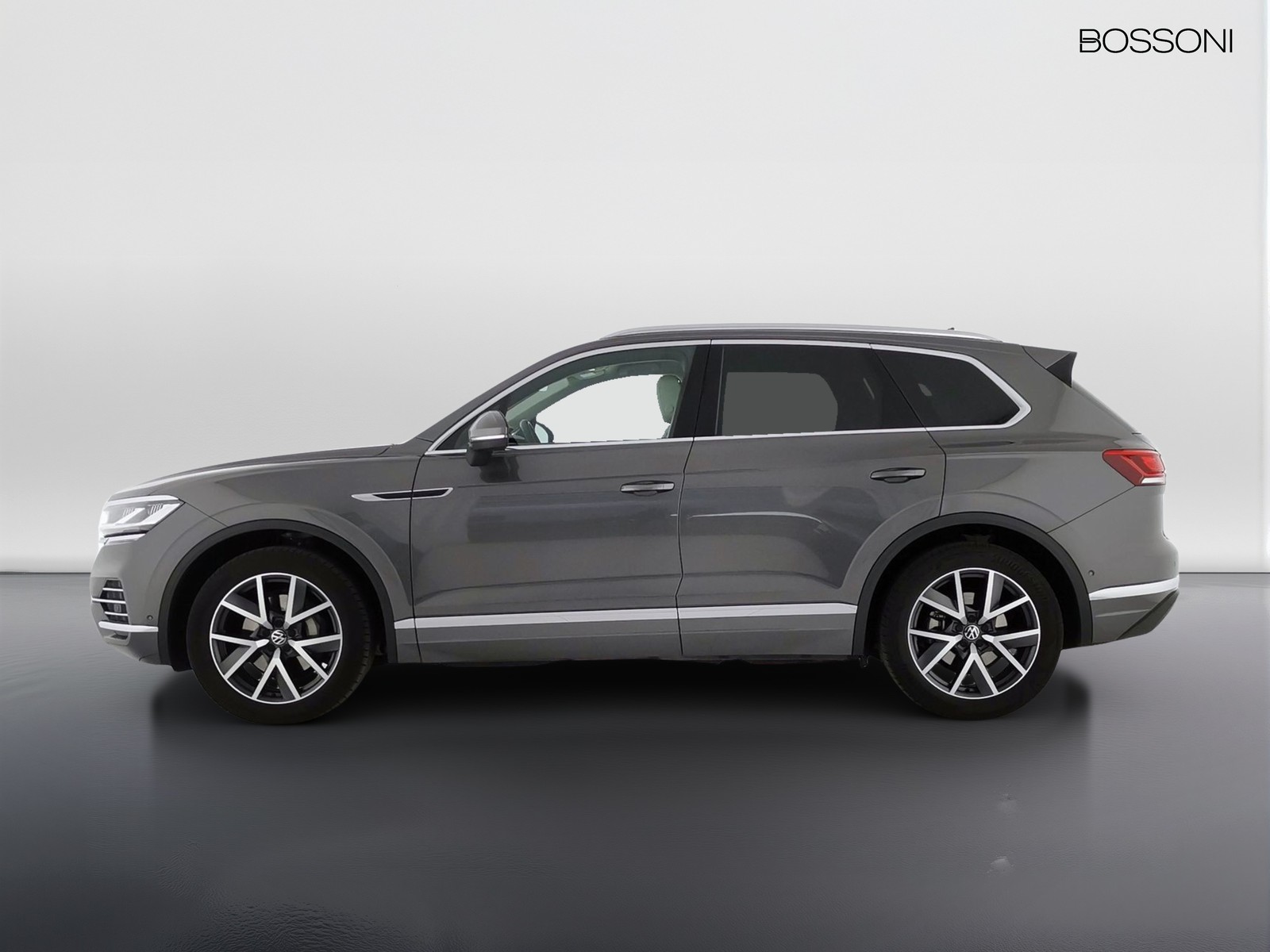 3 - Volkswagen Touareg 3.0 v6 tdi scr 231cv elegance 4motion tiptronic