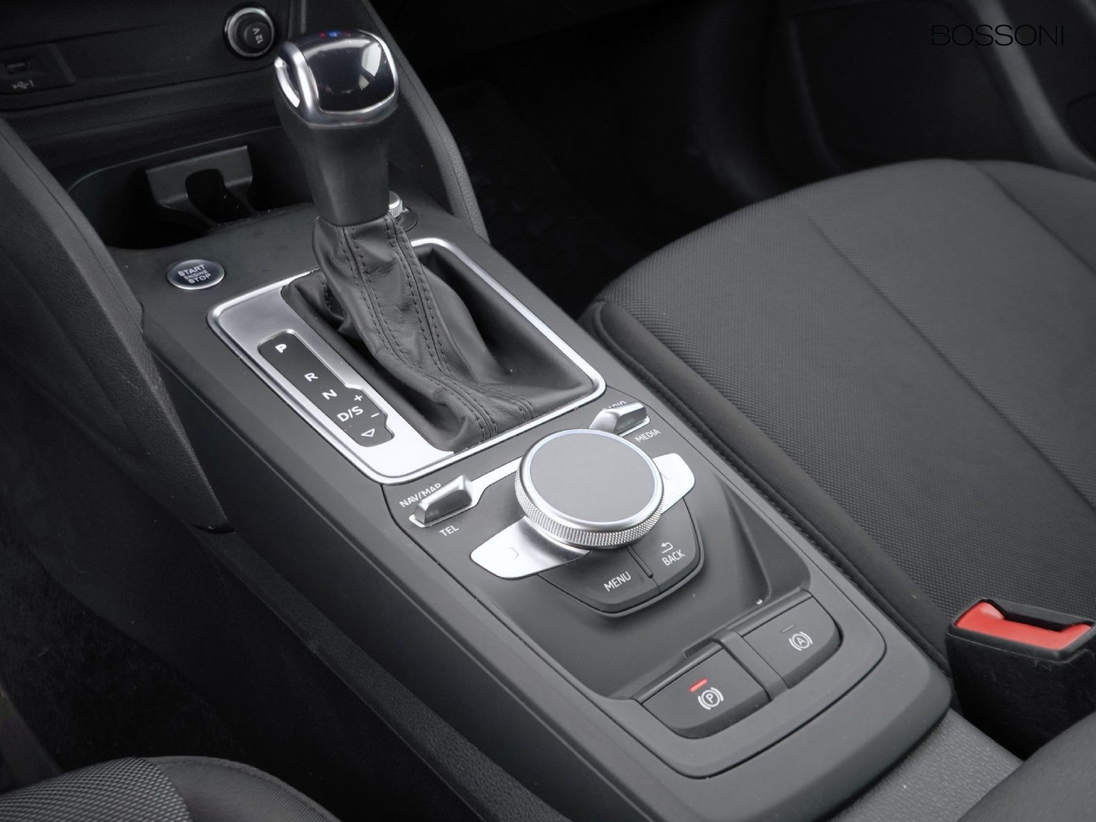 22 - Audi Q2 30 2.0 tdi admired advanced s tronic