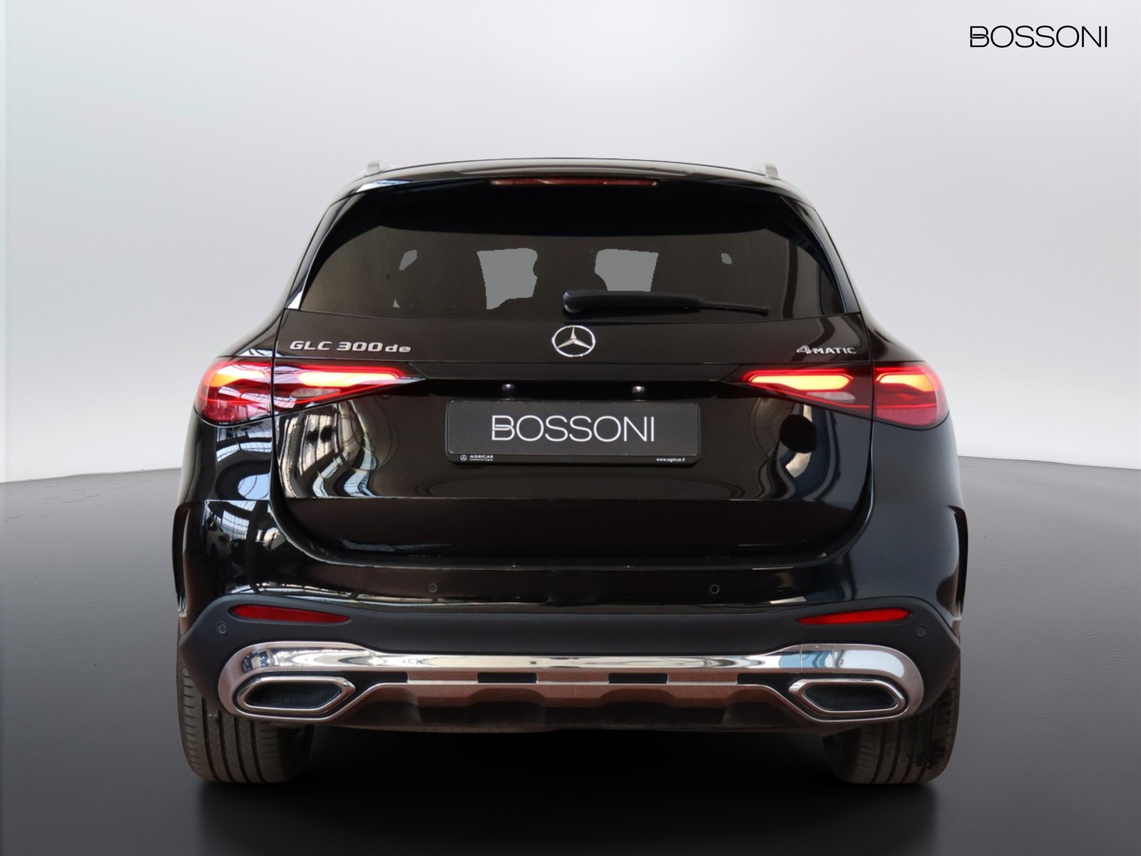 6 - Mercedes GLC suv 300 de plug in hybrid amg line advanced 4matic 9g-tronic
