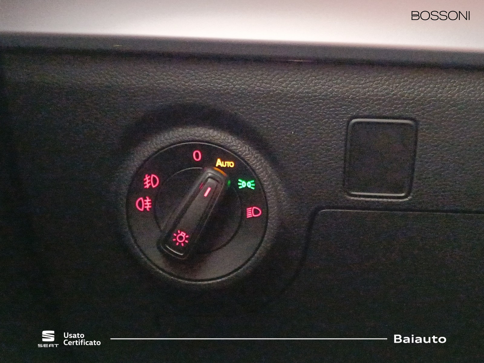 16 - Seat Ibiza 5 porte 1.0 tgi 90cv fr
