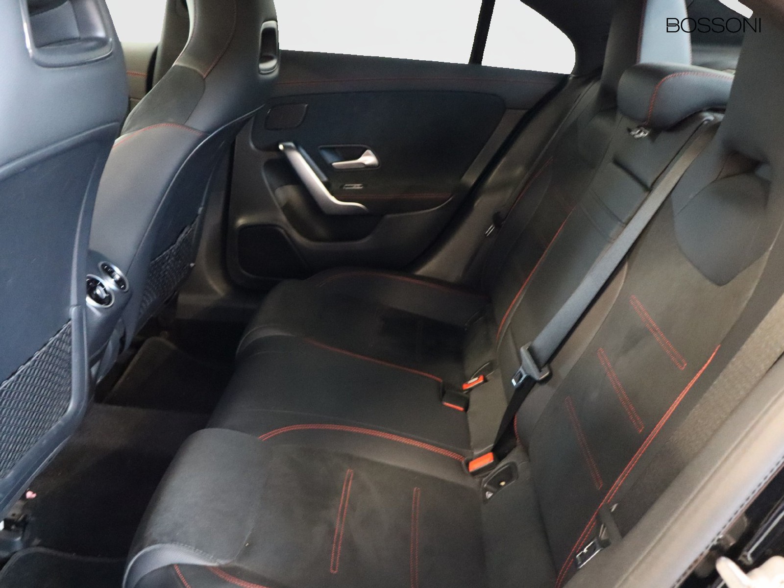8 - Mercedes CLA coupe 200 d premium 8g-dct