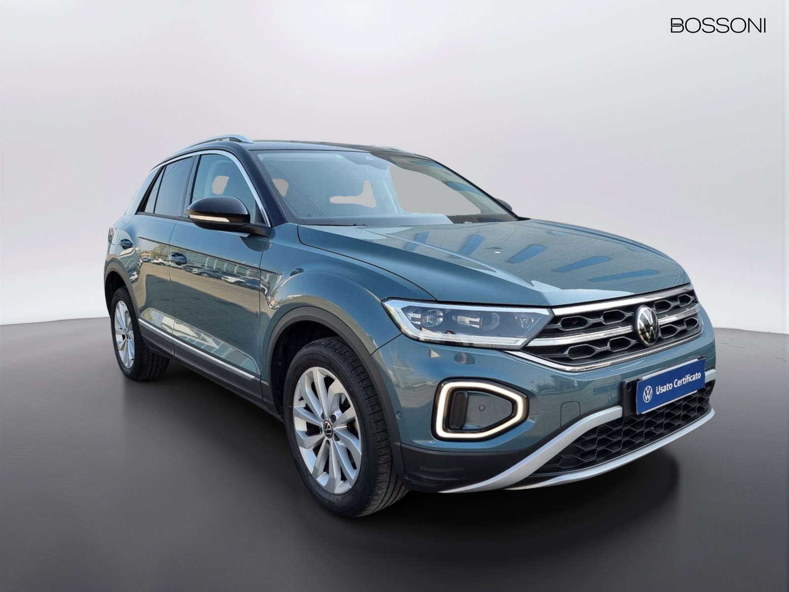 2 - Volkswagen T-Roc 1.5 tsi act style dsg