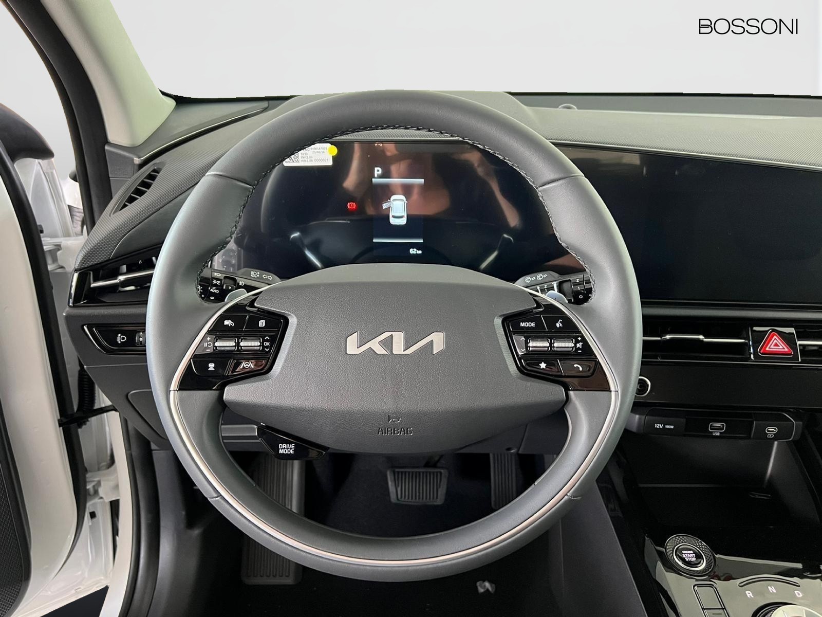 9 - Kia Niro 1.6 gdi hev tri-fuel 126cv style dct6