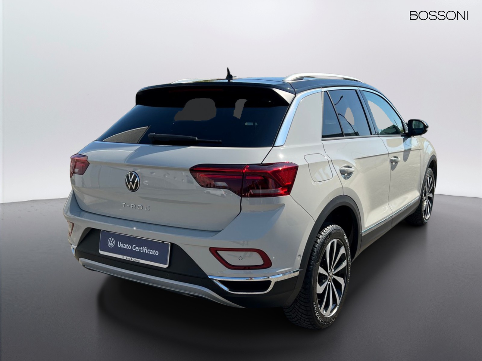 3 - Volkswagen T-Roc 1.0 tsi 110cv style