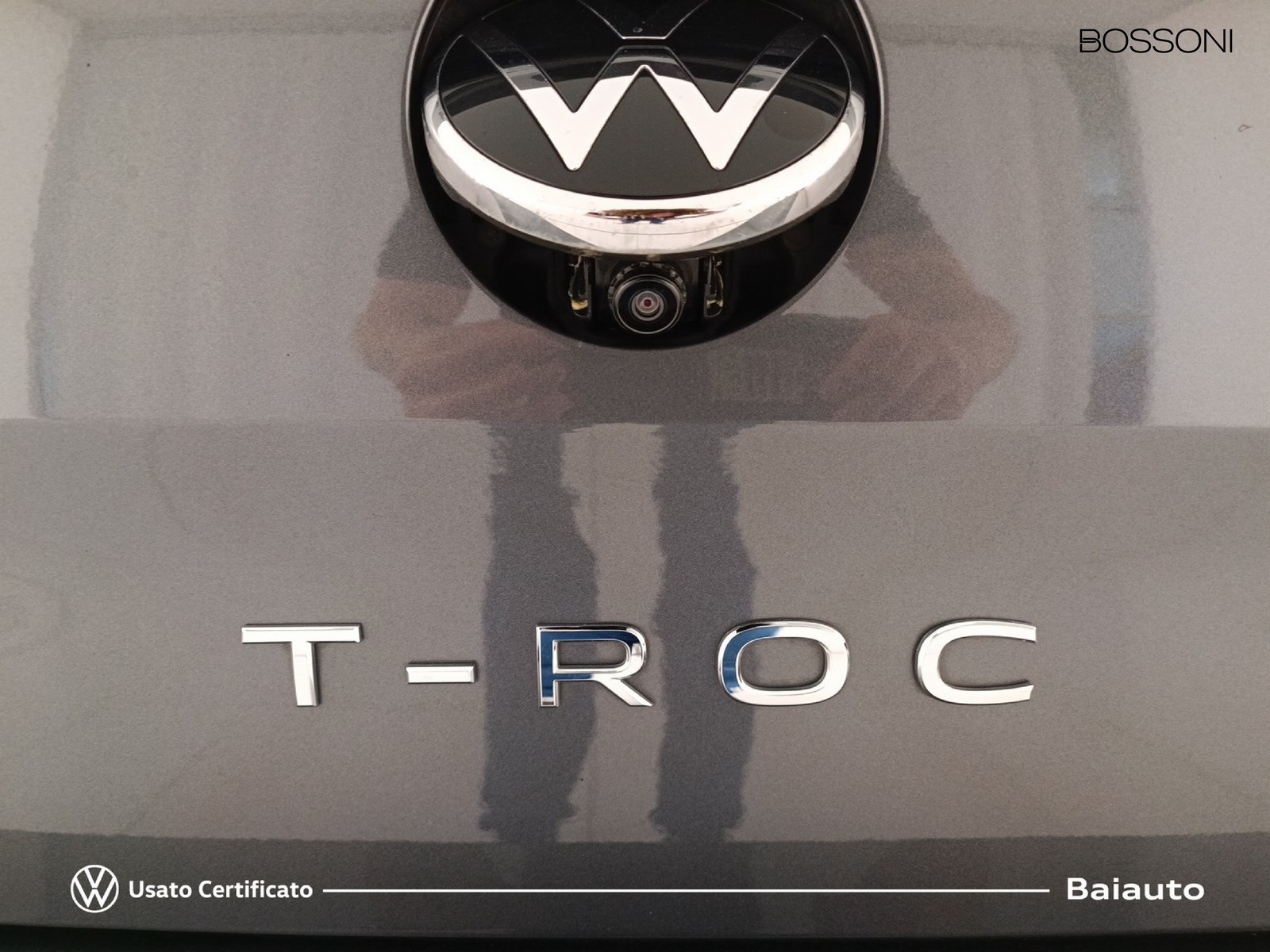 28 - Volkswagen T-Roc 1.5 tsi act style dsg