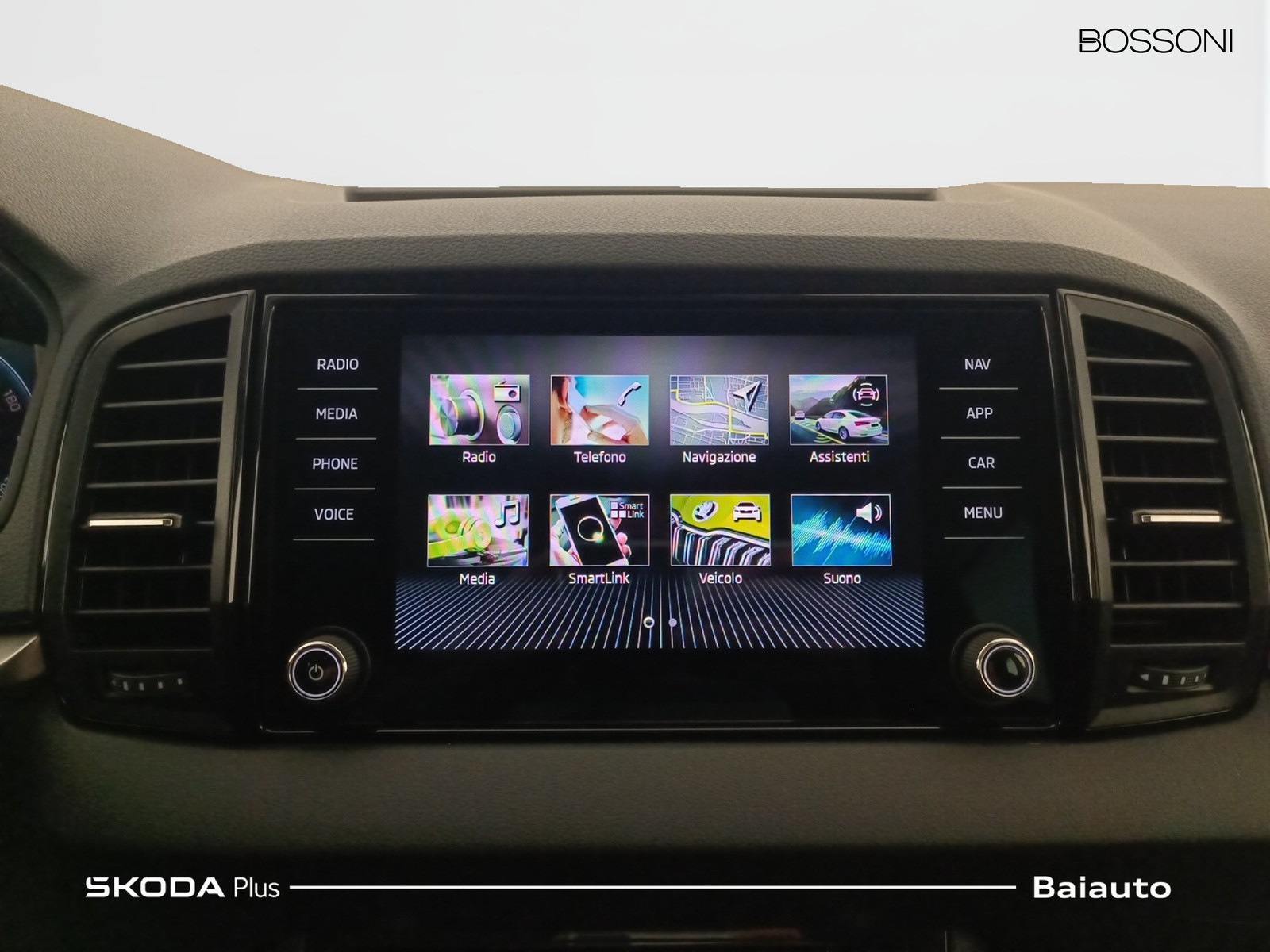 10 - Skoda Karoq 2.0 tdi evo scr 150cv executive 4x4 dsg