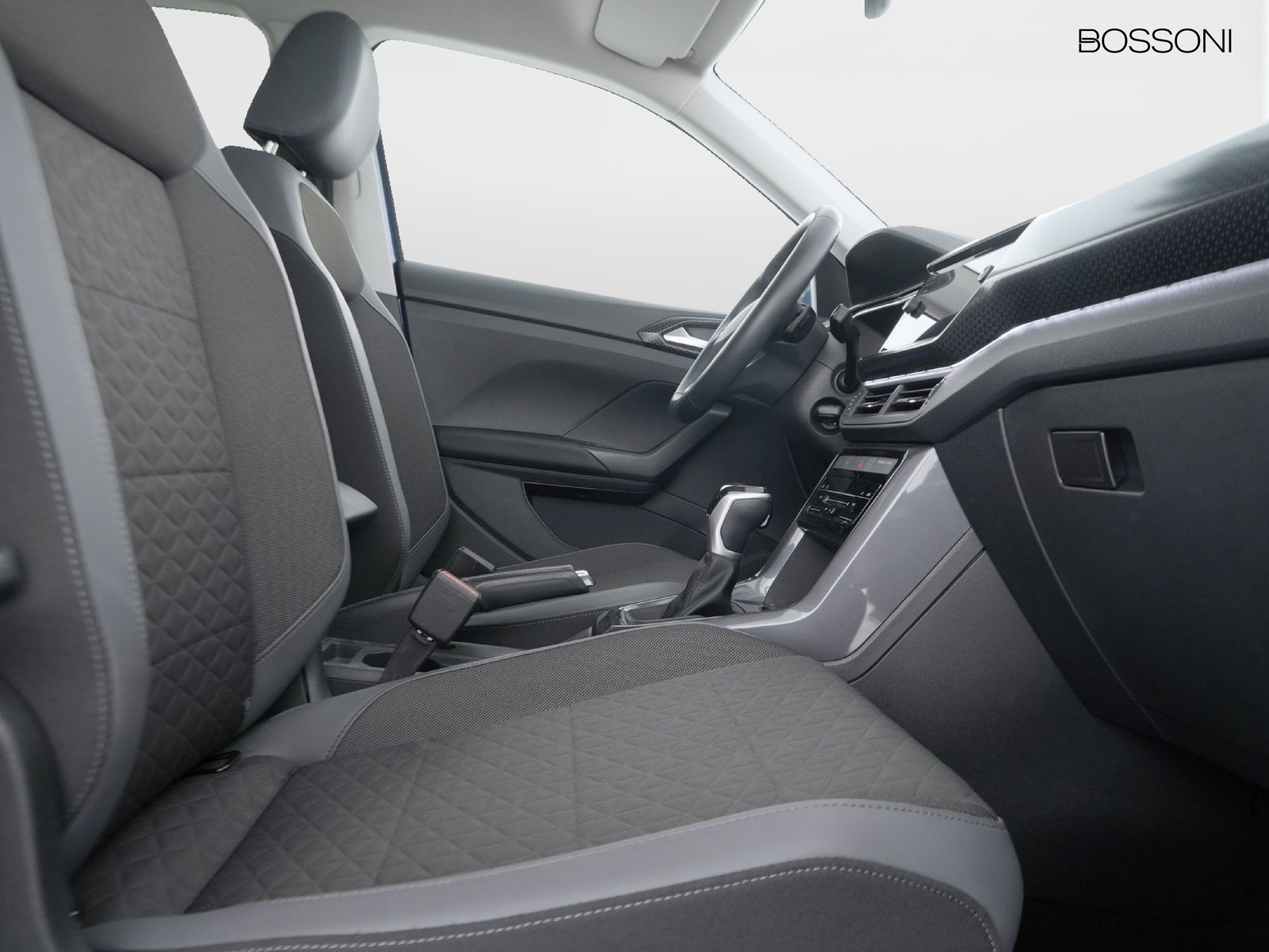 8 - Volkswagen T-Cross 1.0 tsi 110cv advanced dsg
