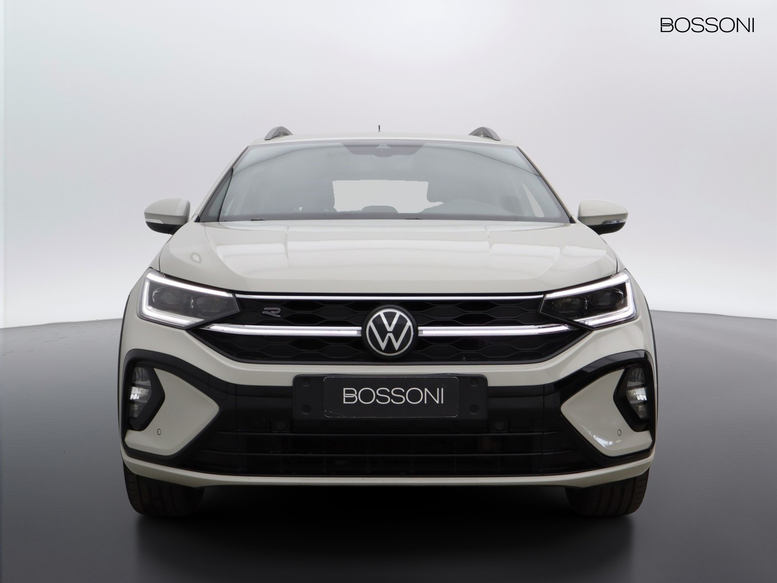 2 - Volkswagen Taigo 1.0 tsi 110cv r-line dsg