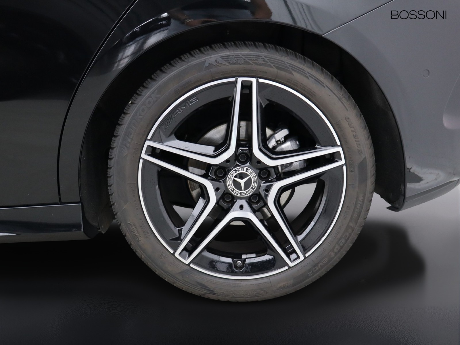 4 - Mercedes Classe B 180 d amg line advanced plus 8g-dct