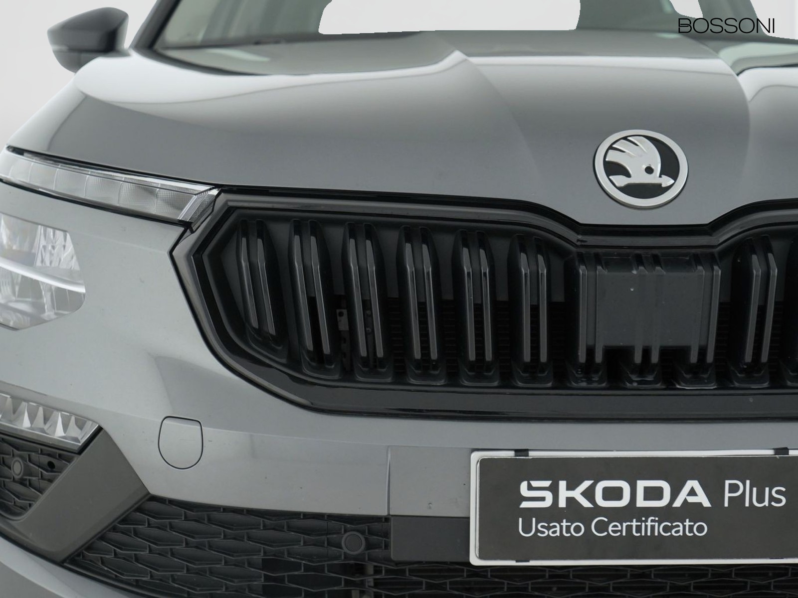 14 - Skoda Kamiq 1.0 tsi 115cv black dots dsg