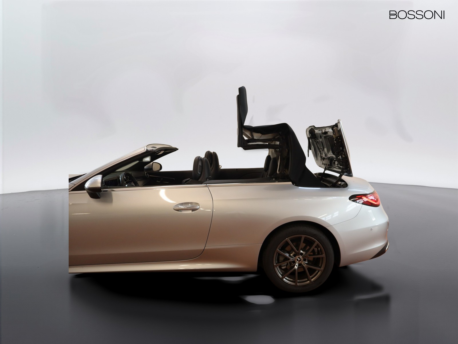 18 - Mercedes CLE cabrio 220 d advanced 9g-tronic plus