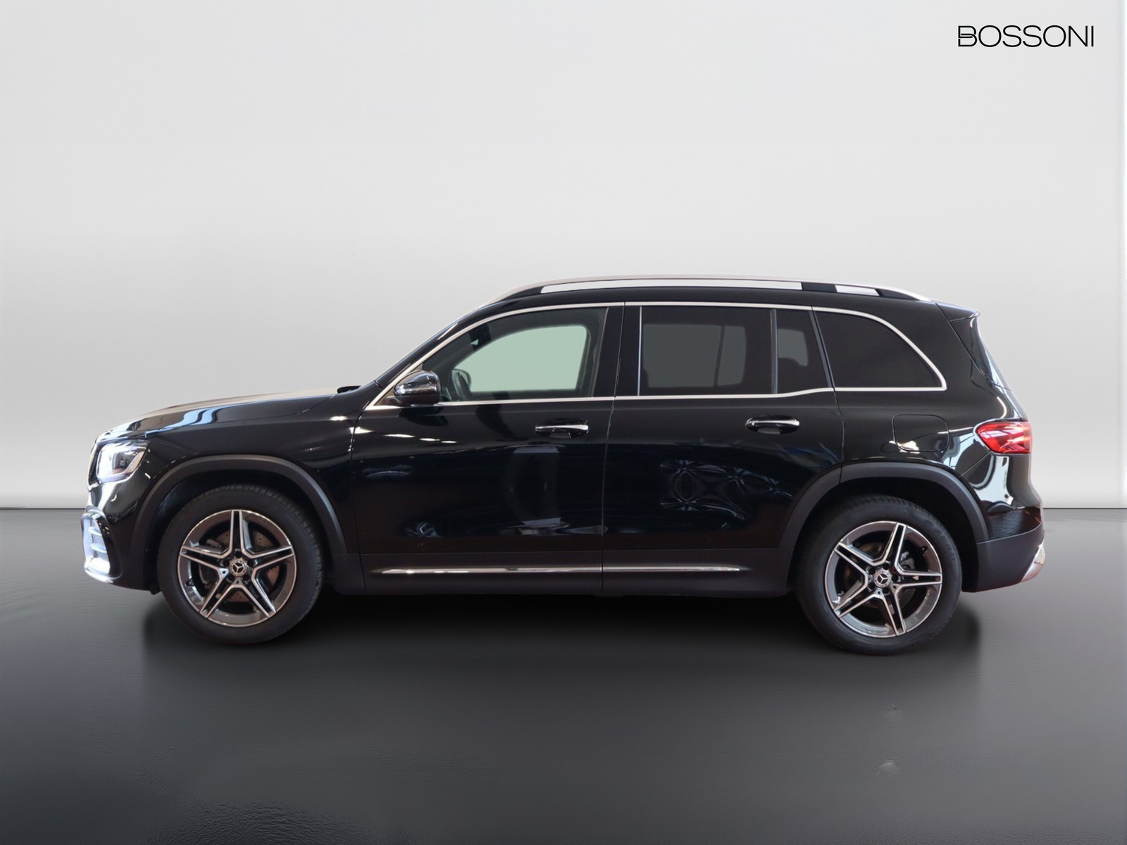 3 - Mercedes GLB 180 d amg line advanced plus 8g-dct