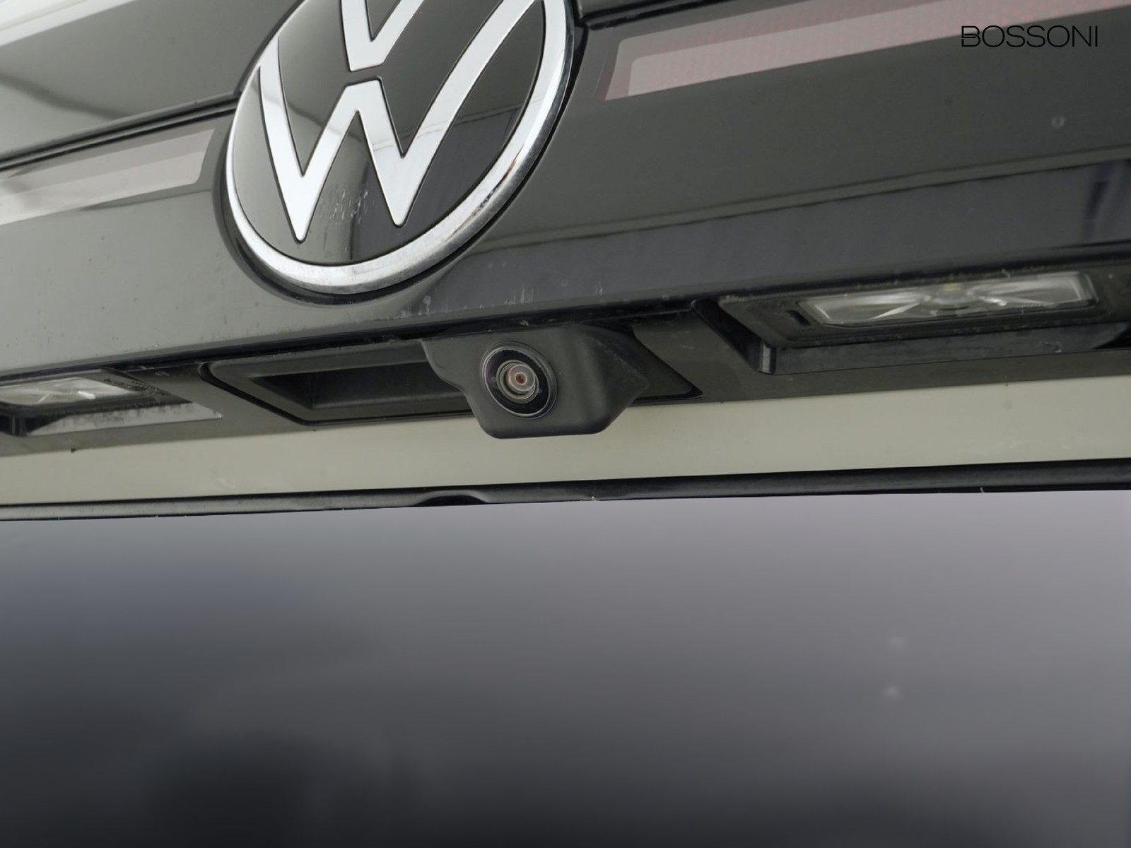 32 - Volkswagen T-Cross 1.0 tsi 95cv style