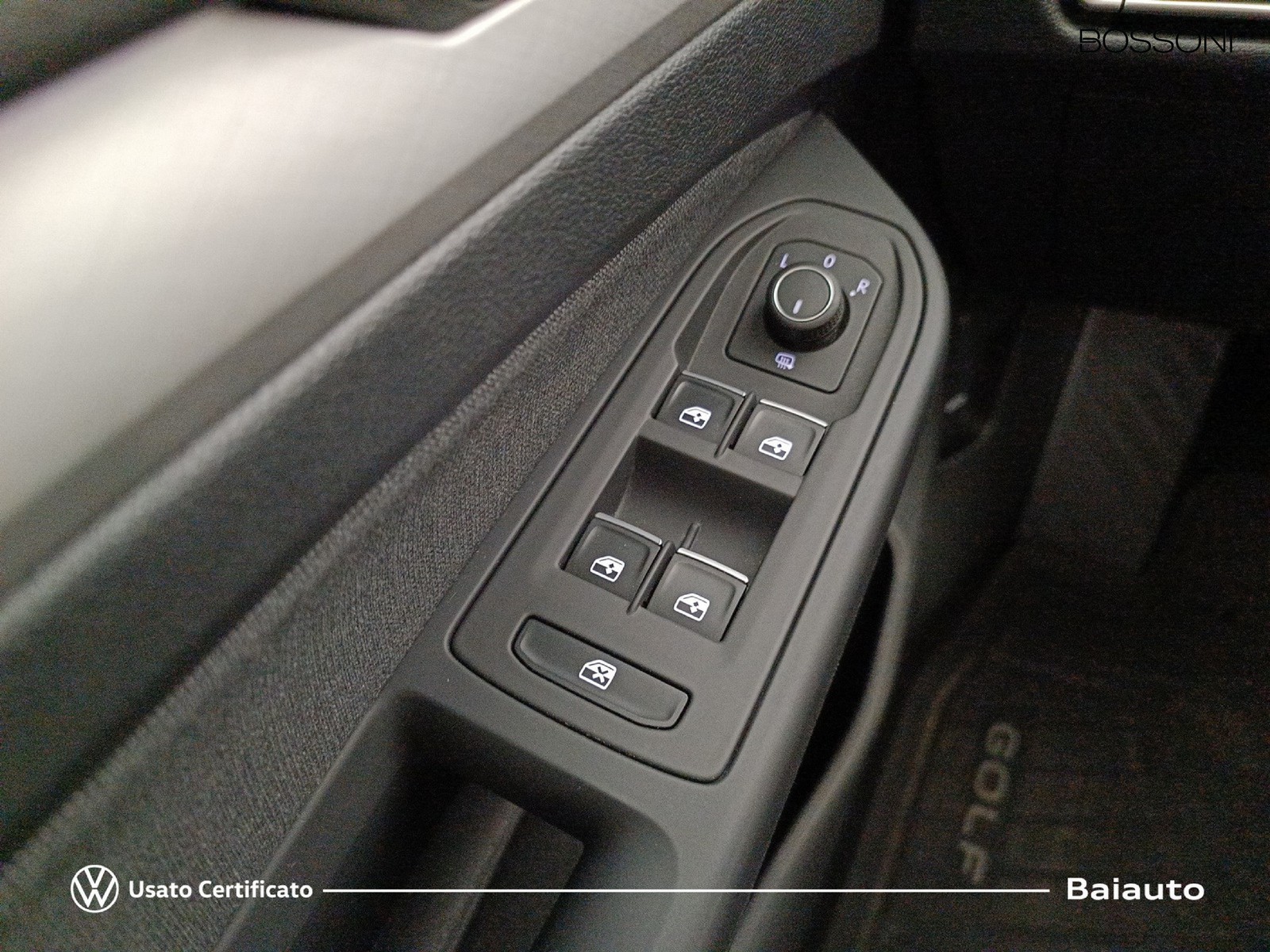 18 - Volkswagen Golf 1.0 tsi evo 110cv life