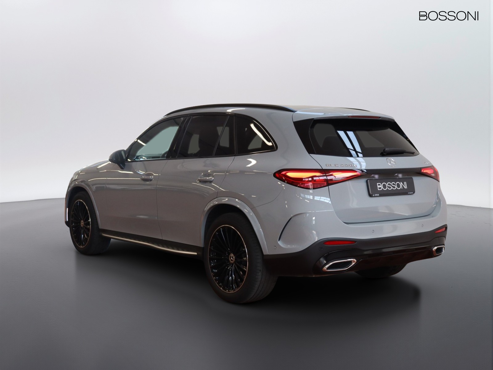 5 - Mercedes GLC suv 220 d amg line premium 4matic 9g-tronic