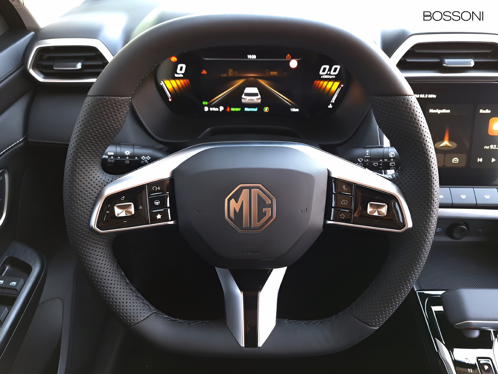 9 - Mg ZS 1.5 hybrid+ luxury auto