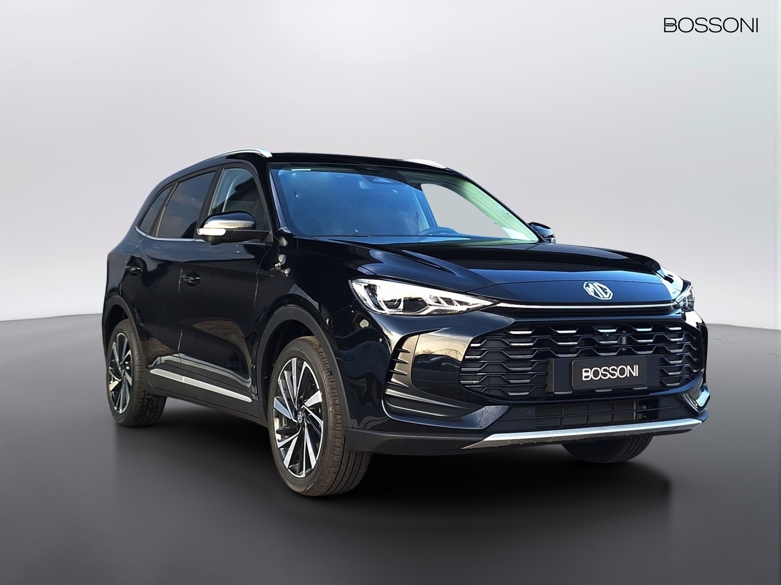 3 - Mg ZS 1.5 hybrid+ luxury auto