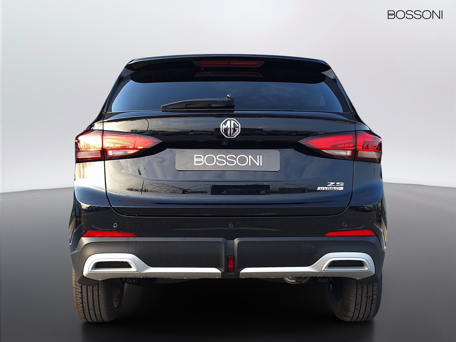 5 - Mg ZS 1.5 hybrid+ luxury auto