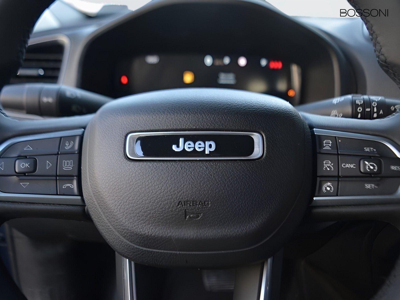 9 - Jeep Renegade 1.5 turbo t4 mhev summit 2wd