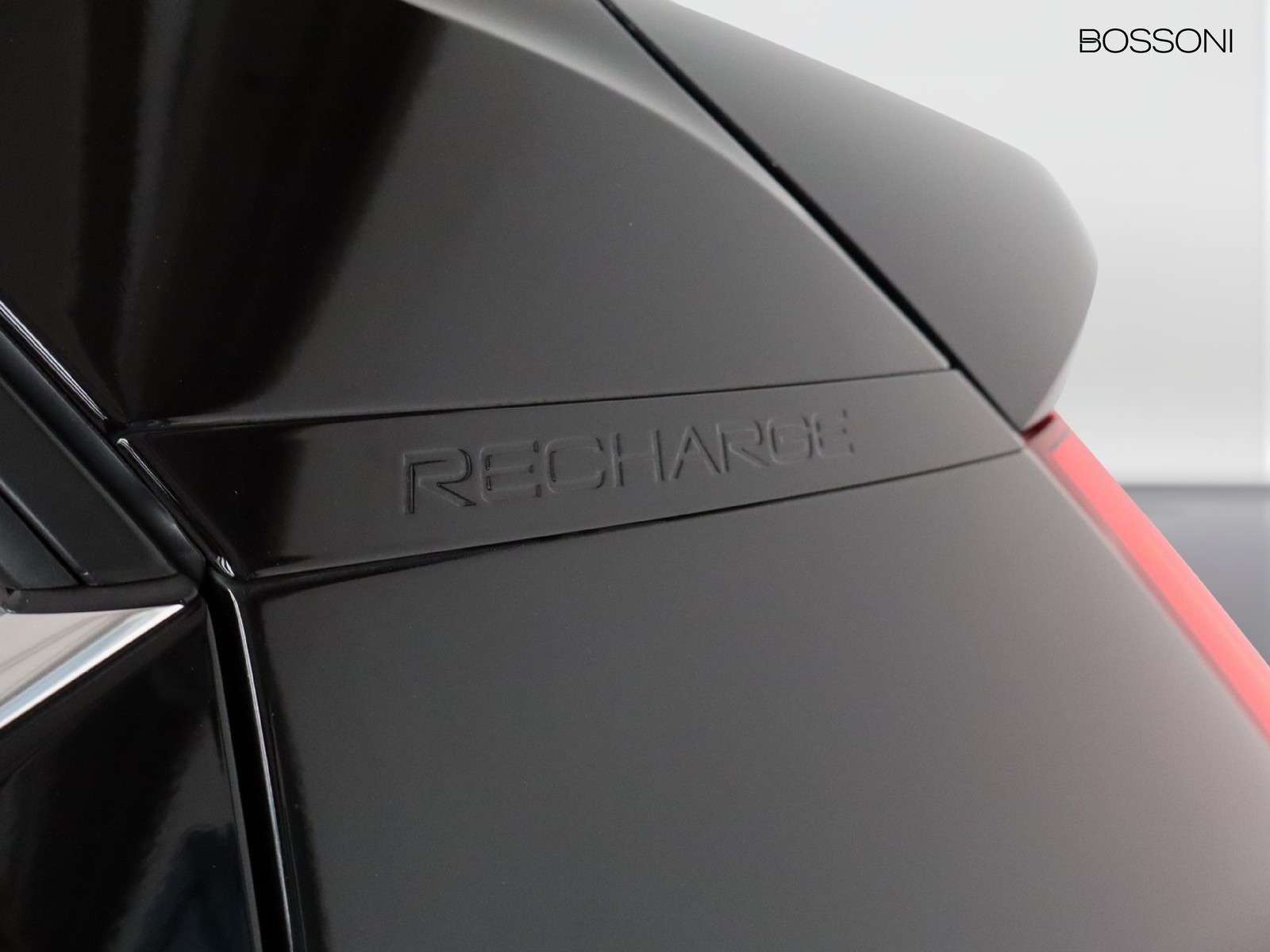 18 - Volvo XC40 1.5 t4 recharge plug-in-hybrid inscription geartronic my21