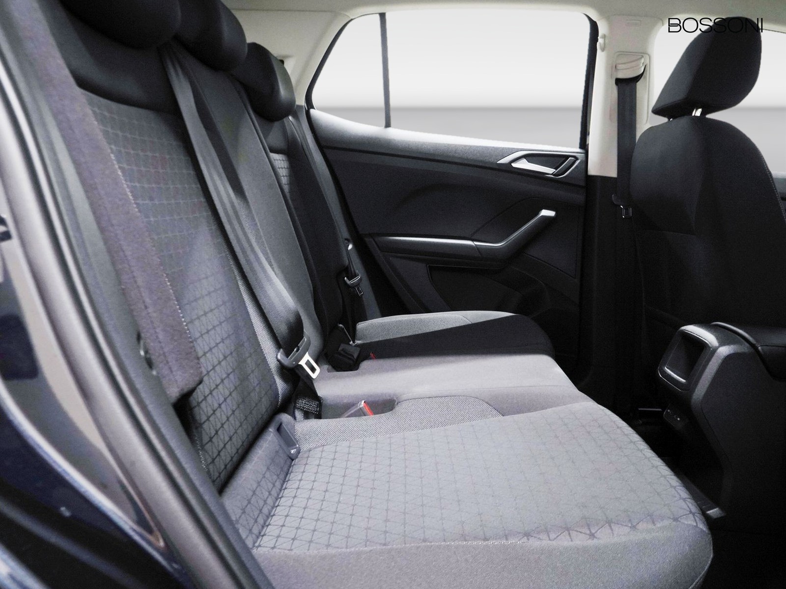 9 - Volkswagen T-Cross 1.0 tsi 95cv style